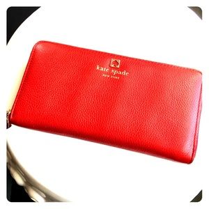 Kate Spade Coral Wallet - Leather